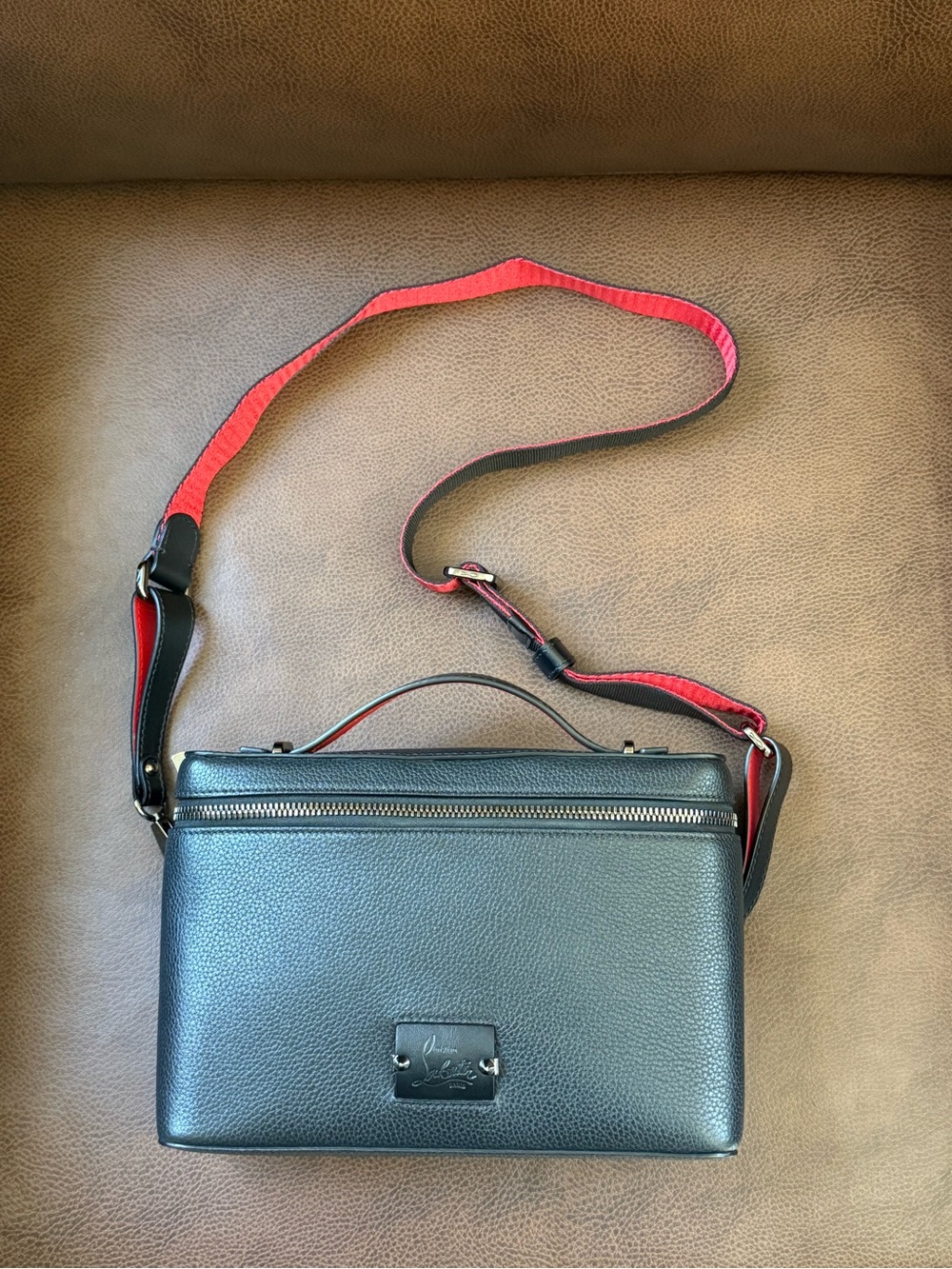 Christian Louboutin Kypipouch Leather Crossbody Bag - Picture 3 of 16
